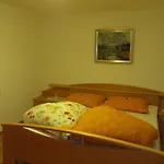 Ferienwohnung Mayrhofer Apartman *