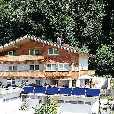 アパート Ferienwohnung Mayrhofer