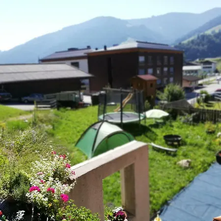 Ferienwohnung Mayrhofer アパート レオガング